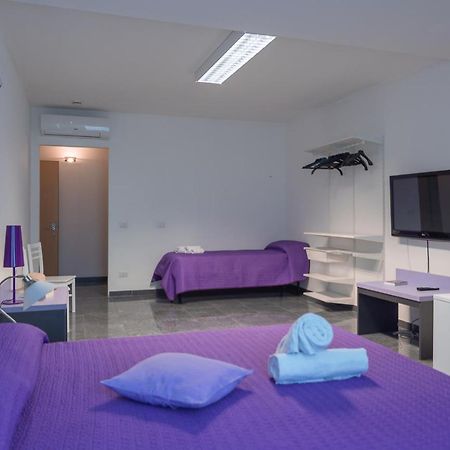אולביה Delta Rooms מראה חיצוני תמונה