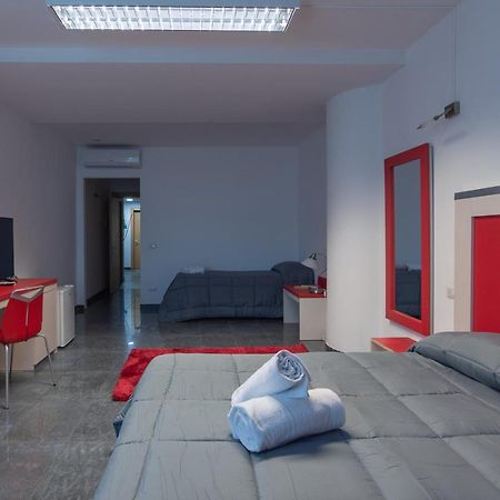 אולביה Delta Rooms מראה חיצוני תמונה