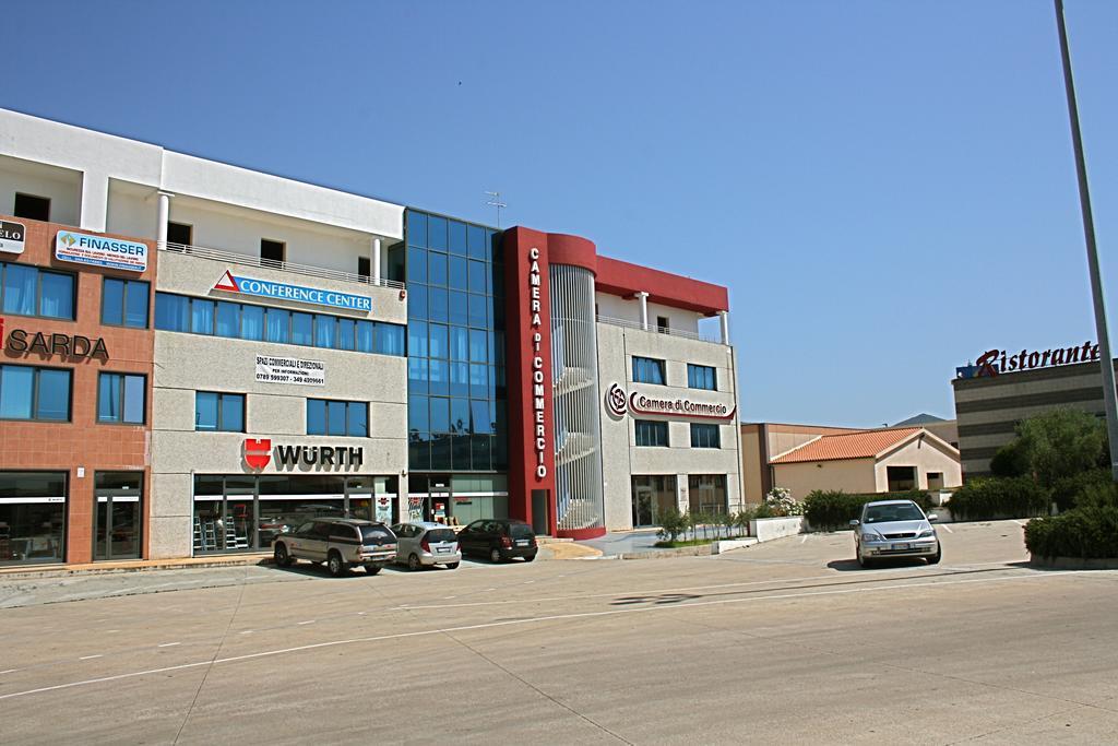 אולביה Delta Rooms מראה חיצוני תמונה