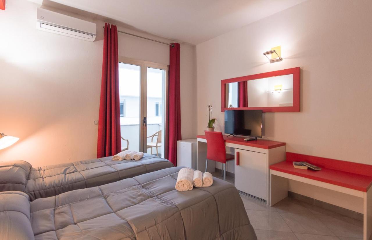 אולביה Delta Rooms מראה חיצוני תמונה