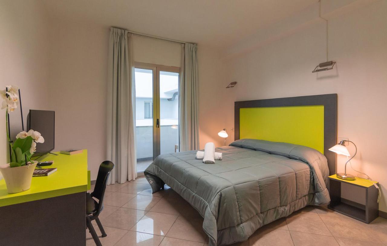 אולביה Delta Rooms מראה חיצוני תמונה