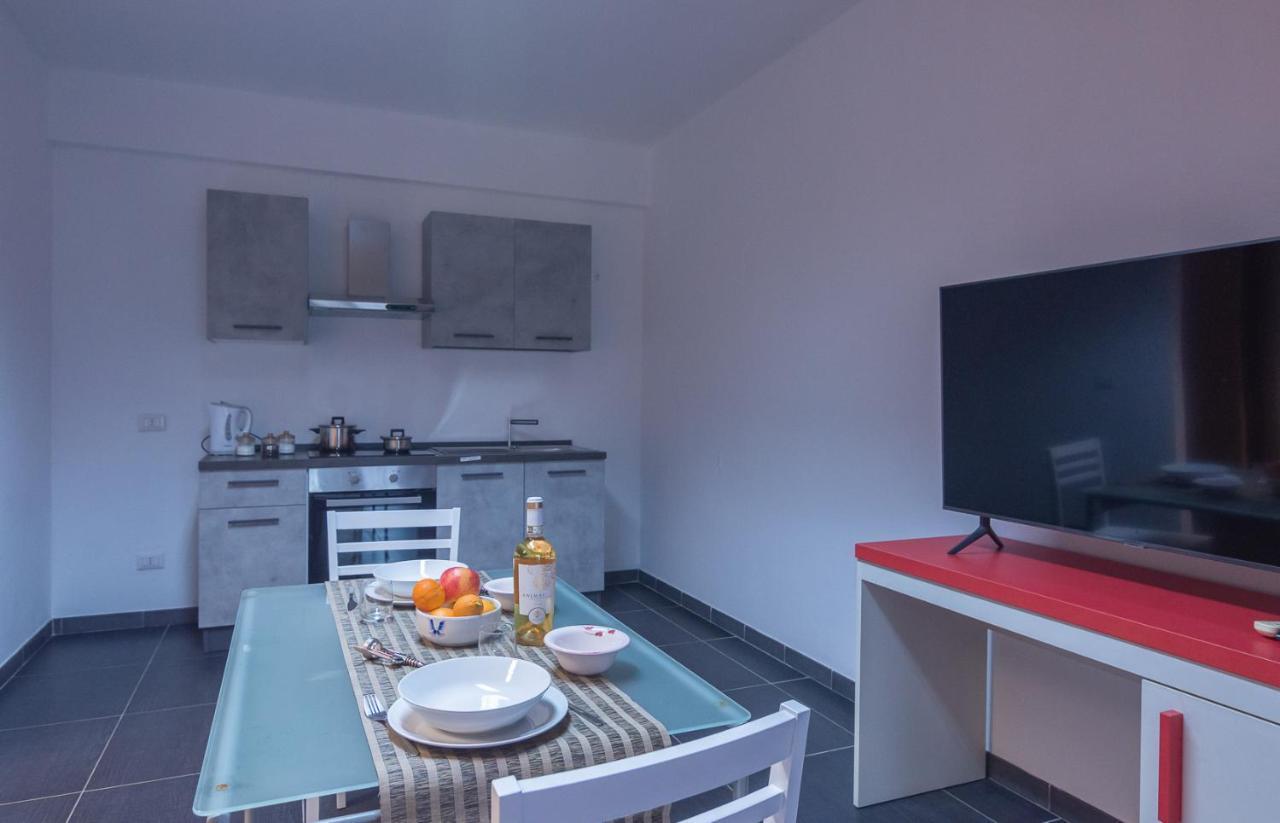 אולביה Delta Rooms מראה חיצוני תמונה
