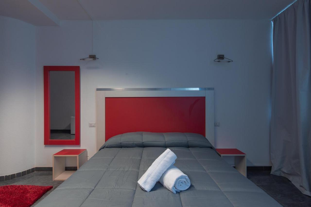 אולביה Delta Rooms מראה חיצוני תמונה