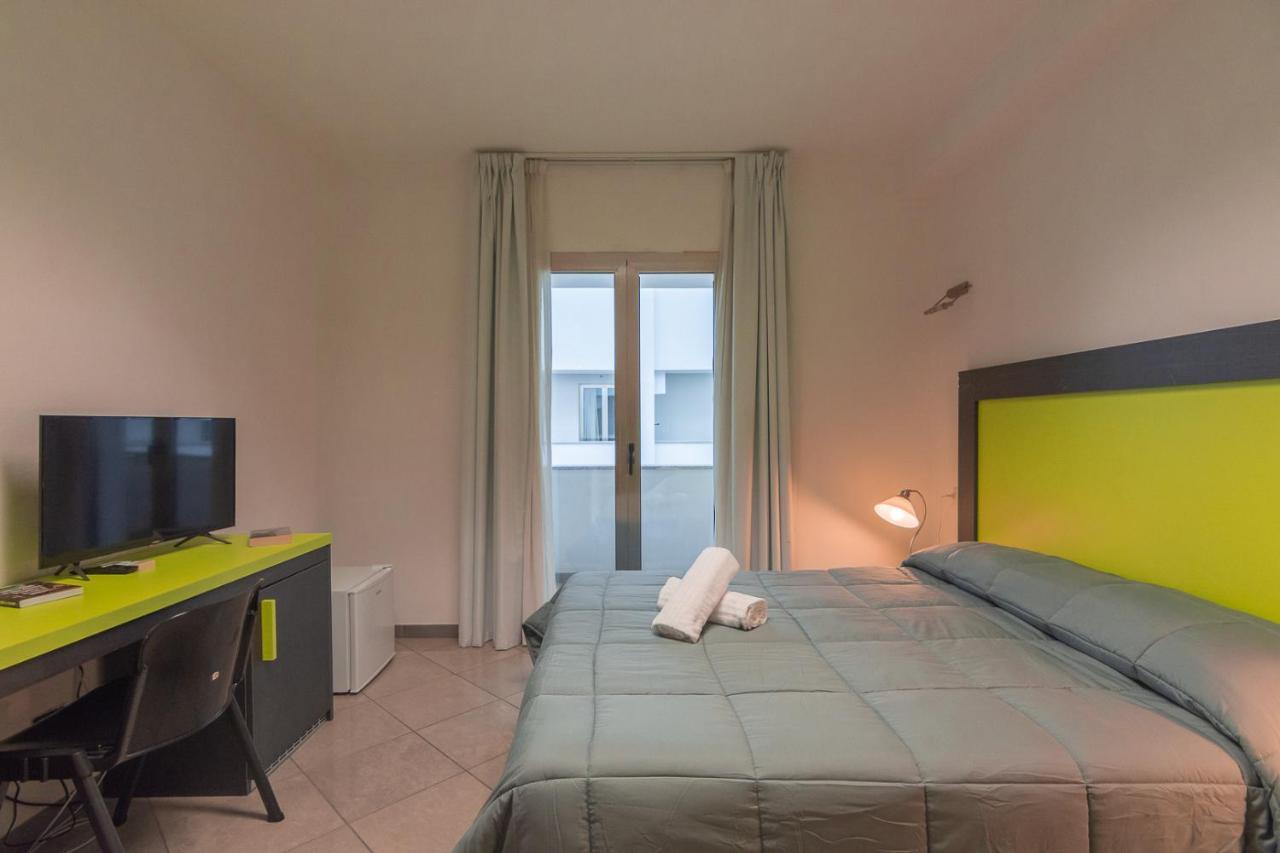 אולביה Delta Rooms מראה חיצוני תמונה