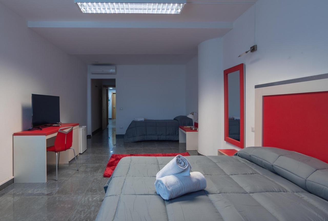 אולביה Delta Rooms מראה חיצוני תמונה