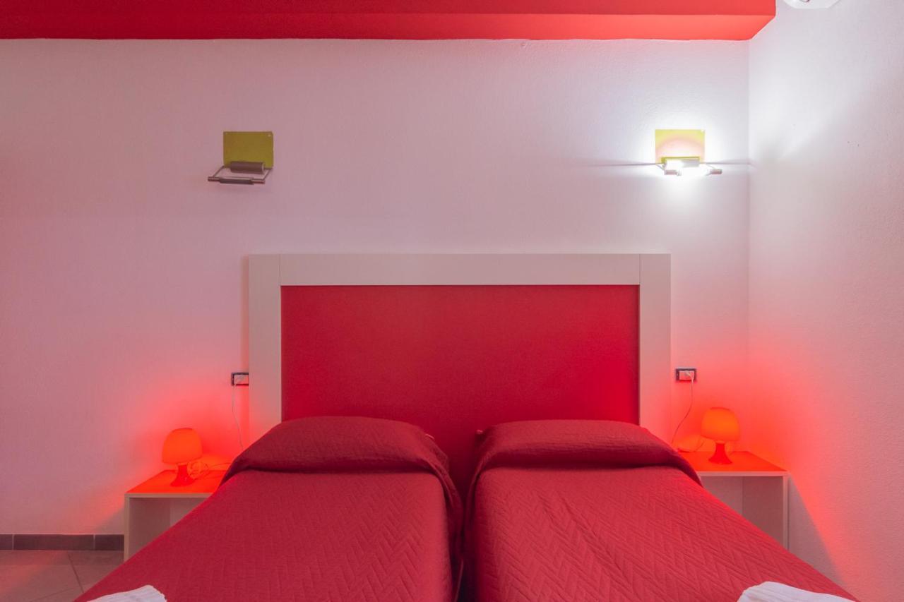 אולביה Delta Rooms מראה חיצוני תמונה