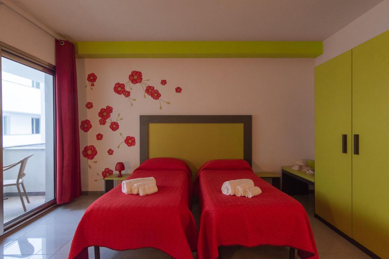 אולביה Delta Rooms מראה חיצוני תמונה
